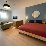 Grand Studio Joli Coeur - Calme Cosy Lumineux + Parking